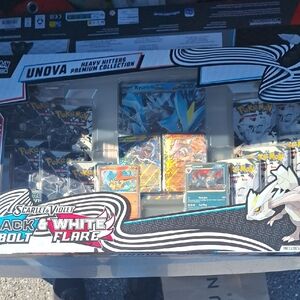 Pokemon Scarlet & Violet Black Bolt Box Set